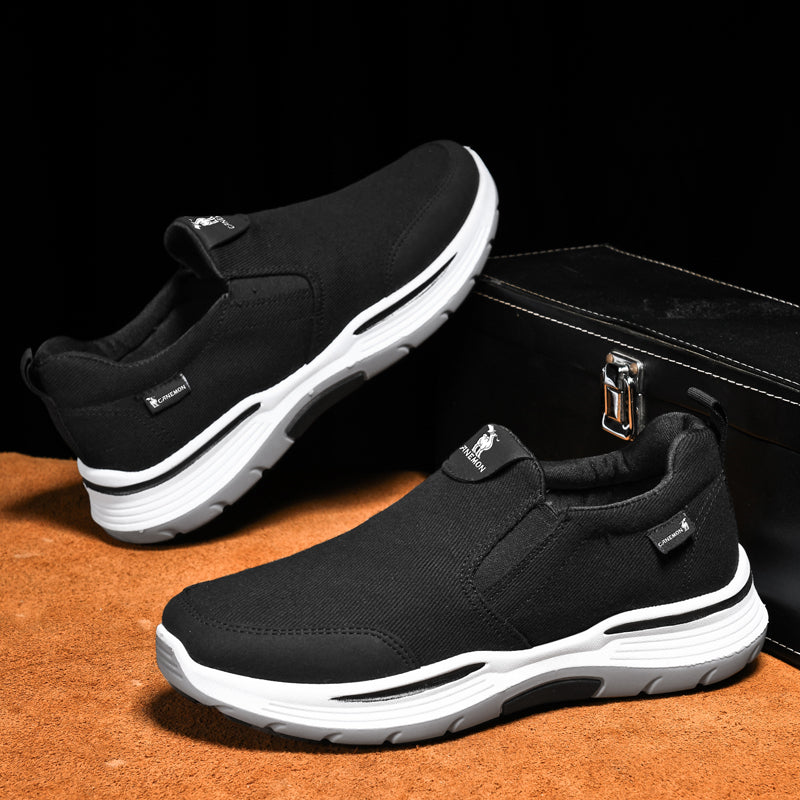 Men’s Slip-On Walking Shoes – Lightweight Cushioned Sole, Waterproof Mesh, Wide Toe Box, Arch Support & Non-Slip Traction