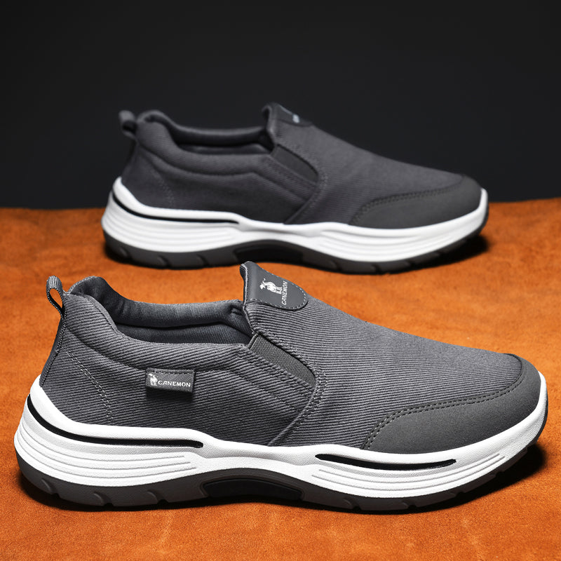 Men’s Slip-On Walking Shoes – Lightweight Cushioned Sole, Waterproof Mesh, Wide Toe Box, Arch Support & Non-Slip Traction